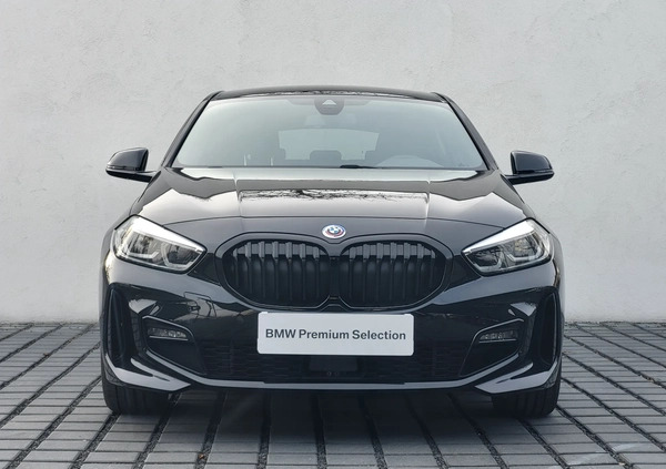 BMW Seria 1 cena 149900 przebieg: 14000, rok produkcji 2023 z Pyzdry małe 46